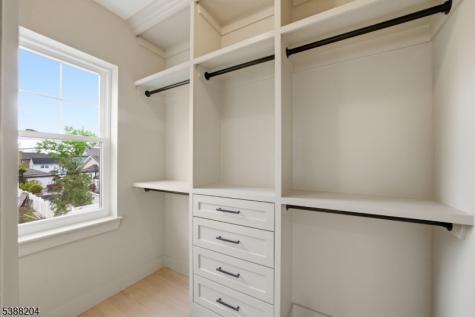 8 Lionel Street Clark NJ 07066