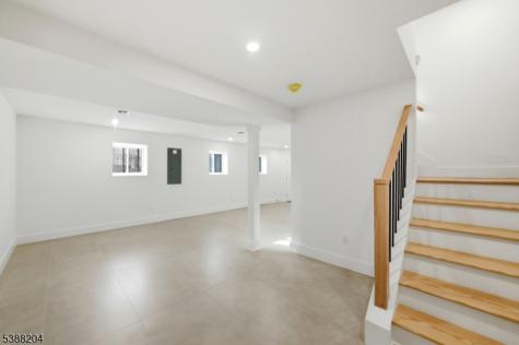 8 Lionel Street Clark NJ 07066
