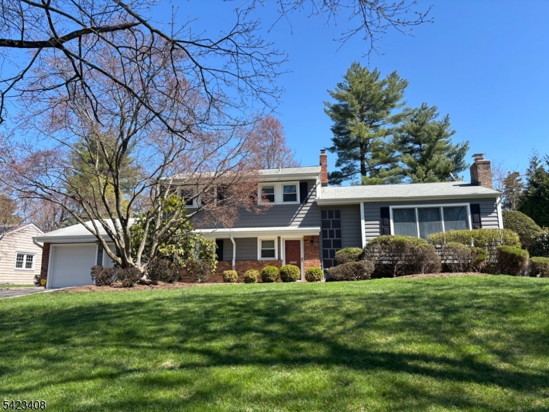 50 Knollwood Drive Livingston NJ 07039