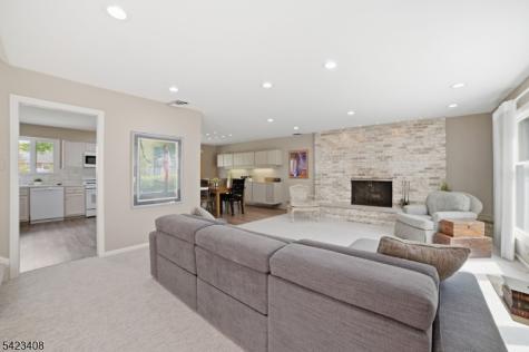 50 Knollwood Drive Livingston NJ 07039