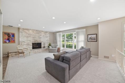 50 Knollwood Drive Livingston NJ 07039