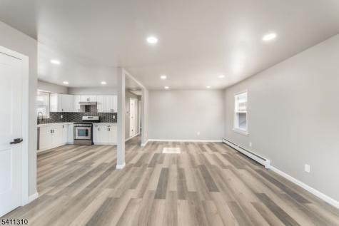 701 Mccandless Place Linden NJ 07036