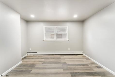 701 Mccandless Place Linden NJ 07036