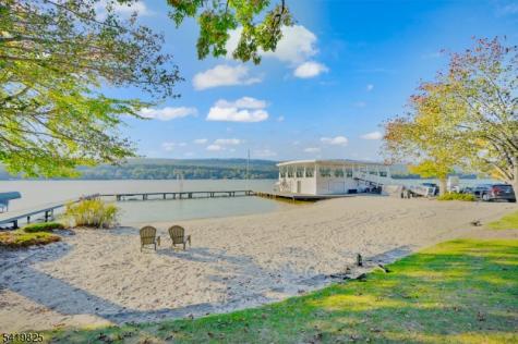 18 Tice Road West Milford NJ 07421