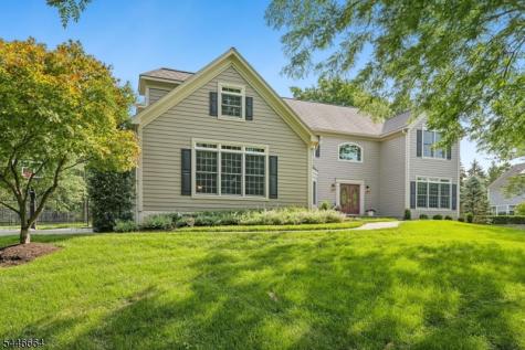4 Hawkes Court Bridgewater NJ 08807