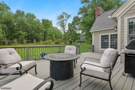 4 Hawkes Court Bridgewater NJ 08807