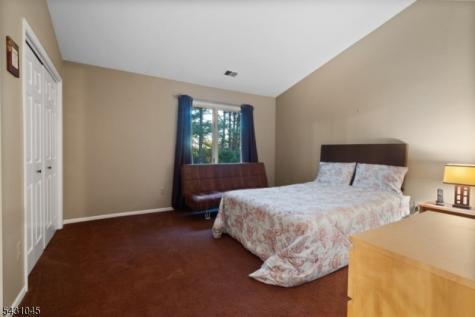 32 Lenox Court Montville NJ 07045