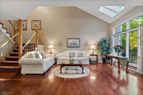 32 Lenox Court Montville NJ 07045