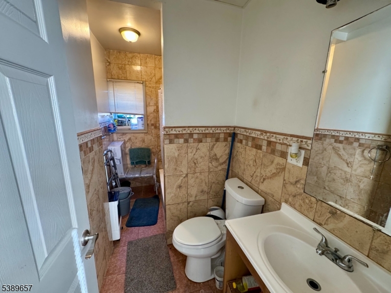 279 Dr Martin Luther King J Newark NJ 07102