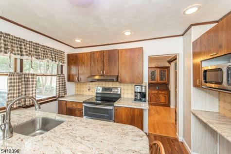 126 Jefferson Street Wanaque NJ 07420