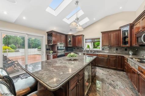 19 Fairview Road Clark NJ 07066