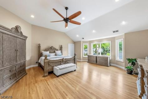 19 Fairview Road Clark NJ 07066
