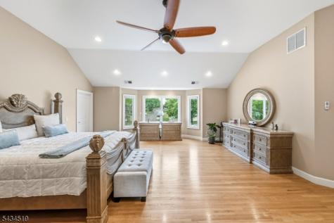 19 Fairview Road Clark NJ 07066