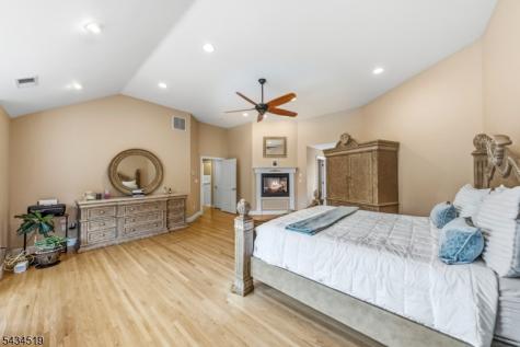 19 Fairview Road Clark NJ 07066