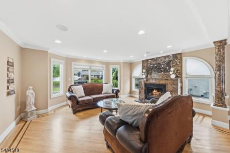19 Fairview Road Clark NJ 07066