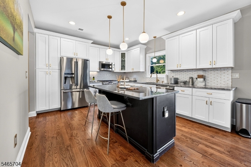11 Tulip Court Kenilworth NJ 07033