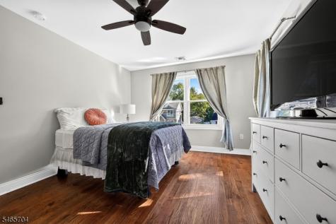 11 Tulip Court Kenilworth NJ 07033