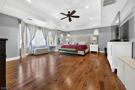 11 Tulip Court Kenilworth NJ 07033