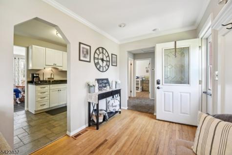 9 Cottonwood Court Hardyston NJ 07460
