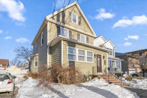 117 Pershing Avenue Roselle Park NJ 07204