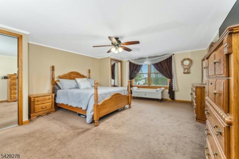 10 Chestnut Avenue Frenchtown NJ 08825