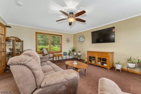 10 Chestnut Avenue Frenchtown NJ 08825
