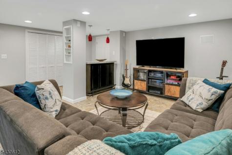 65 Hawthorne Avenue Glen Ridge Boro NJ 07028
