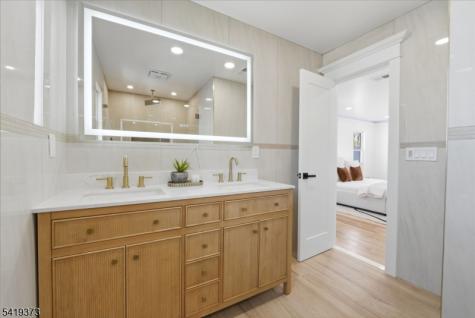 47 Darling Avenue Bloomfield NJ 07003