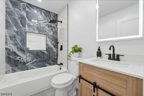 47 Darling Avenue Bloomfield NJ 07003
