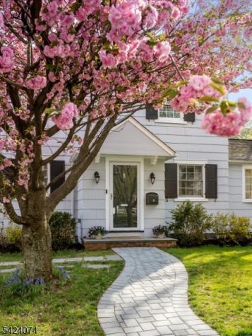 16 Cross Place Glen Ridge Boro NJ 07028
