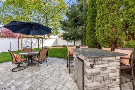 16 Cross Place Glen Ridge Boro NJ 07028