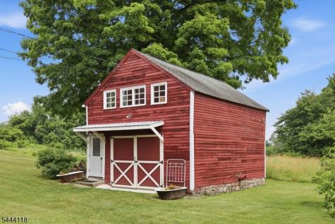150 Polkville Road Knowlton NJ 07832