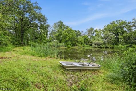 150 Polkville Road Knowlton NJ 07832