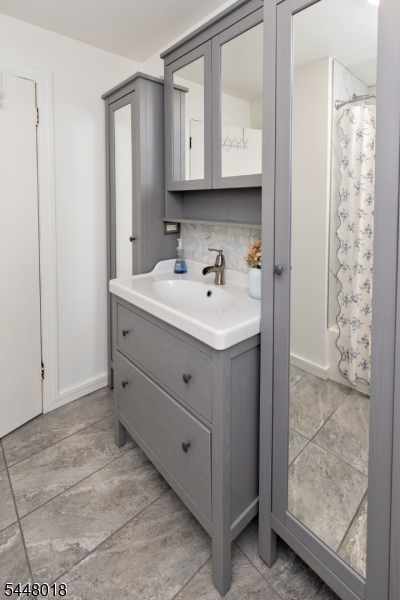 122 Maryland Avenue Magnolia NJ 08049