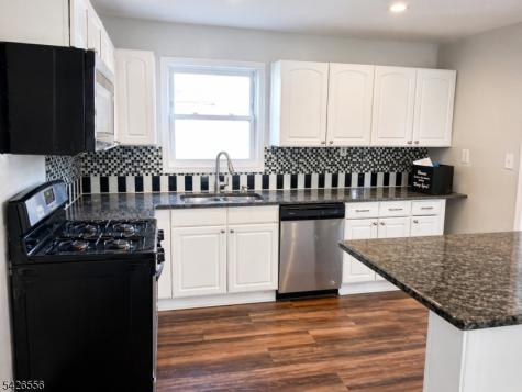 94 S 21st Avenue Manville NJ 08835