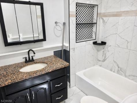 94 S 21st Avenue Manville NJ 08835