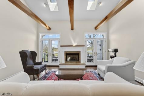 6 Osprey Court Washington NJ 07882