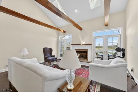 6 Osprey Court Washington NJ 07882