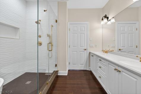 6 Osprey Court Washington NJ 07882