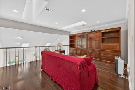 6 Osprey Court Washington NJ 07882