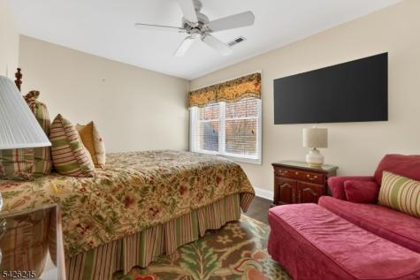 6 Osprey Court Washington NJ 07882