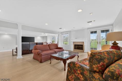 6 Osprey Court Washington NJ 07882