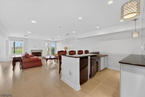 6 Osprey Court Washington NJ 07882