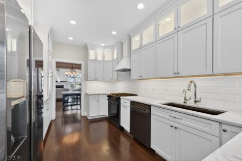 6 Osprey Court Washington NJ 07882
