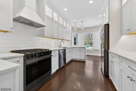 6 Osprey Court Washington NJ 07882