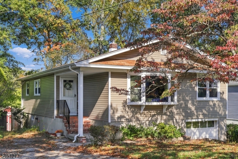 103 Ford Road Roxbury NJ 07850