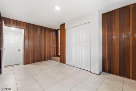 34 Rowland Avenue Hackensack NJ 07601
