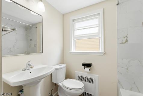 34 Rowland Avenue Hackensack NJ 07601