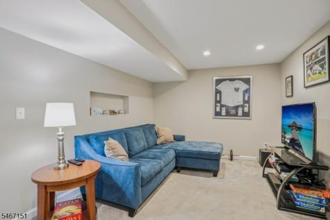 19 Montclair Avenue Verona NJ 07044
