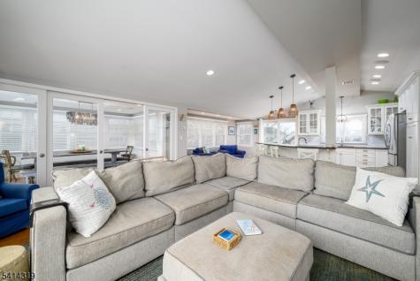 46 W 80th Street Harvey Cedars NJ 08008